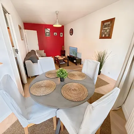 à 10 Minutes à Pied Du Centre Avec Parking Privé Et Balcon * Caen