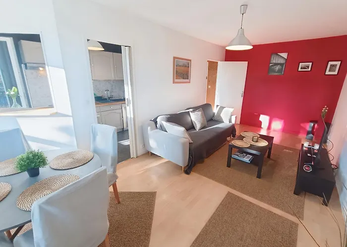 A 10 Minutes A Pied Du Centre Avec Parking Prive Et Balcon Apartment *